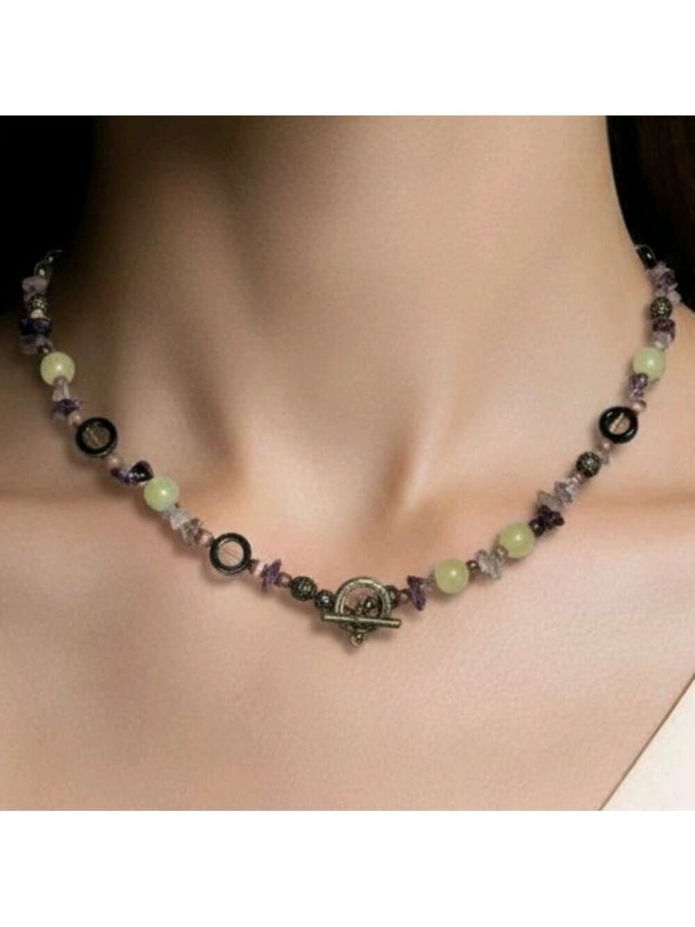 Woman's Necklace Jade Amethyst 18 Inch #N15